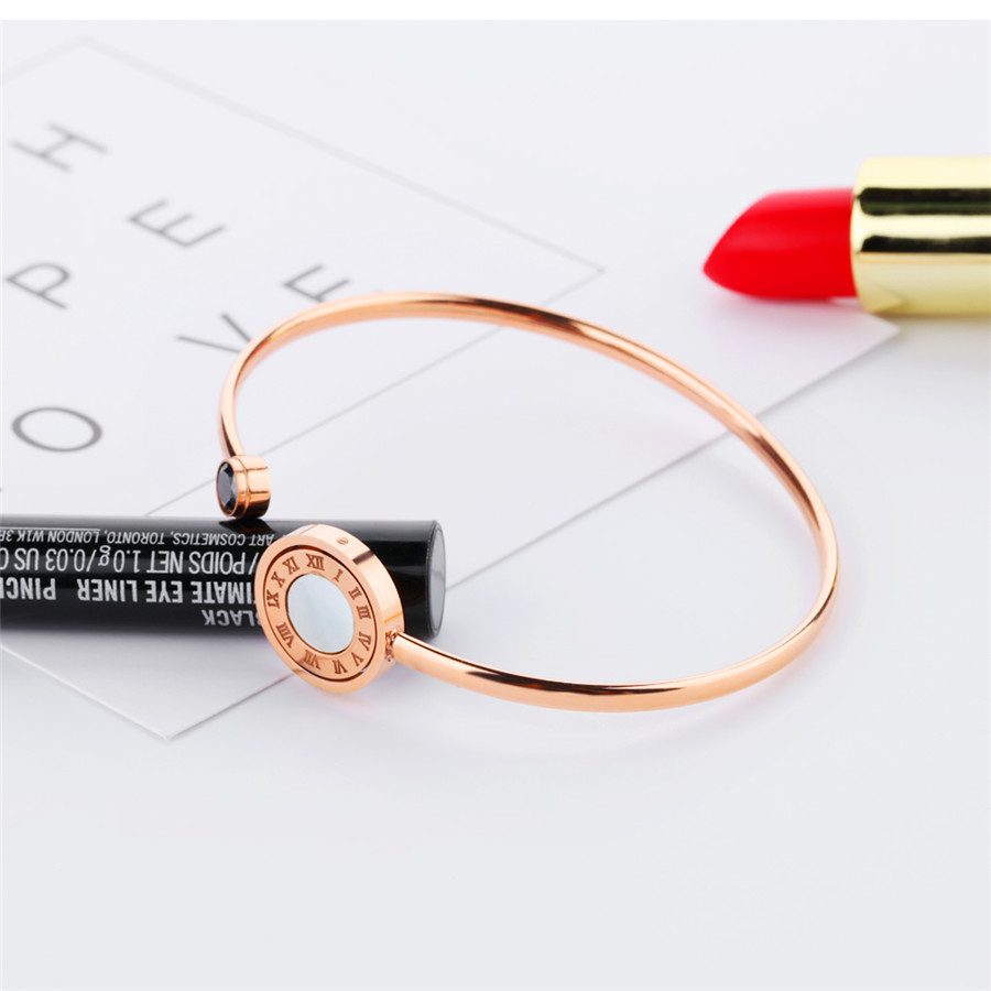 LICA Luxurious Open Bangles & Bracelet For Women Rome Digital Inlaid Pearl Oysters Rotatable Female Birthday Party Gift