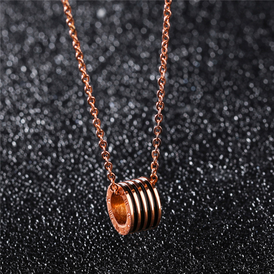 LICA emperament Circle Style Rome Digital Stripe Black Necklace Female Rose Gold Chain Elegant Jewelry For Women Birthday Gift