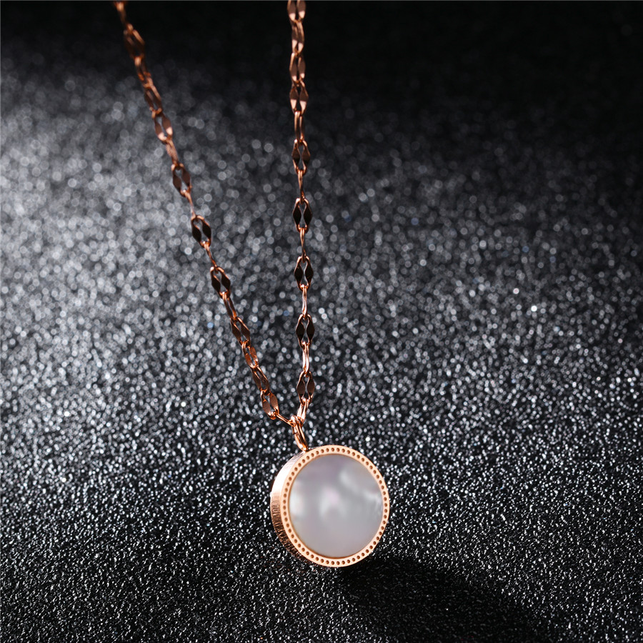 LICA Cute Style Women Black/White Double-sided Shell Round Wave Chain Pendant+Necklace For Girls Wedding Jewelry Christmas Gift