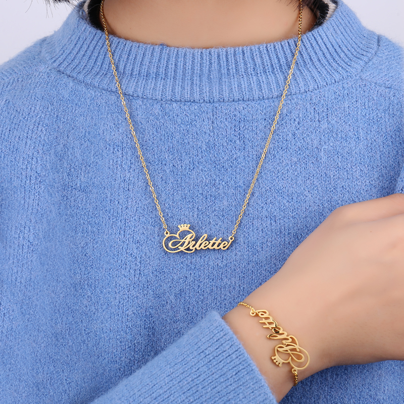LICA Personalized Name Crown Necklace Handmade Customized Cursive Font Nameplate Pendant Necklace Stainless Steel Chain Jewelry