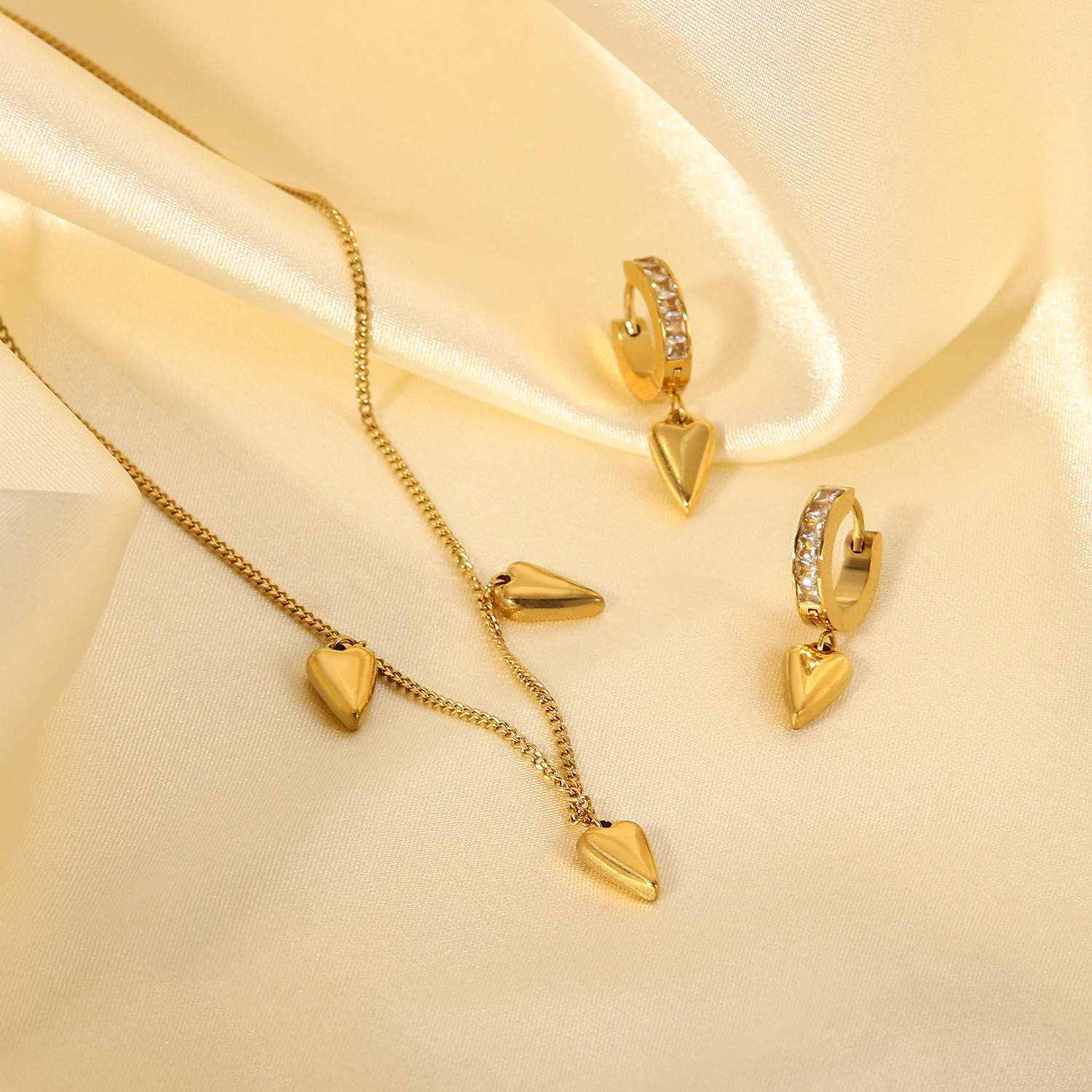 EU Fashionable 18k Gold Plated Stainless steel Necklace and Earring styles for Lady