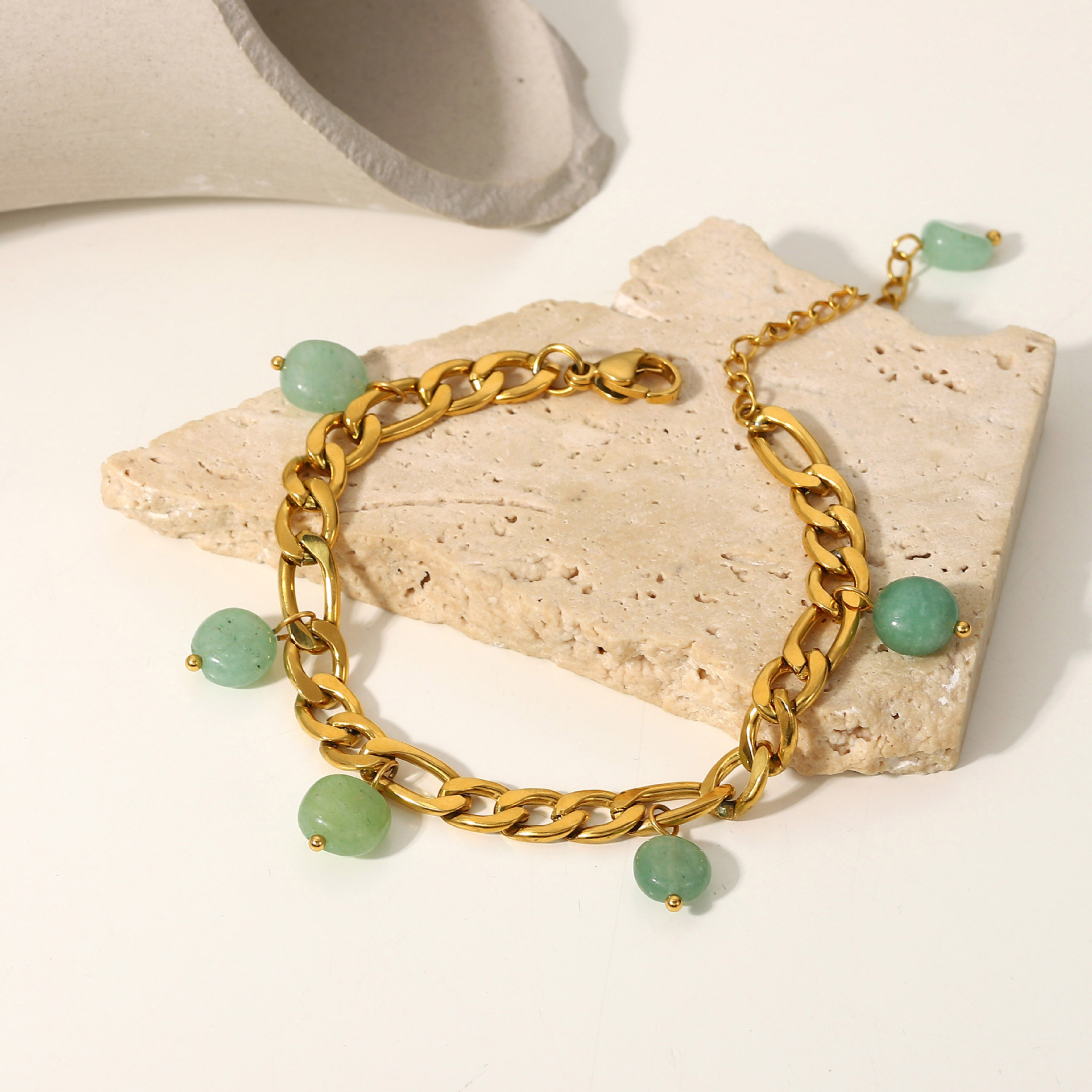 Stainless Steel Figaro Chain Bracelet, Emerald Stones Sounded Chain Bracelet for Lady