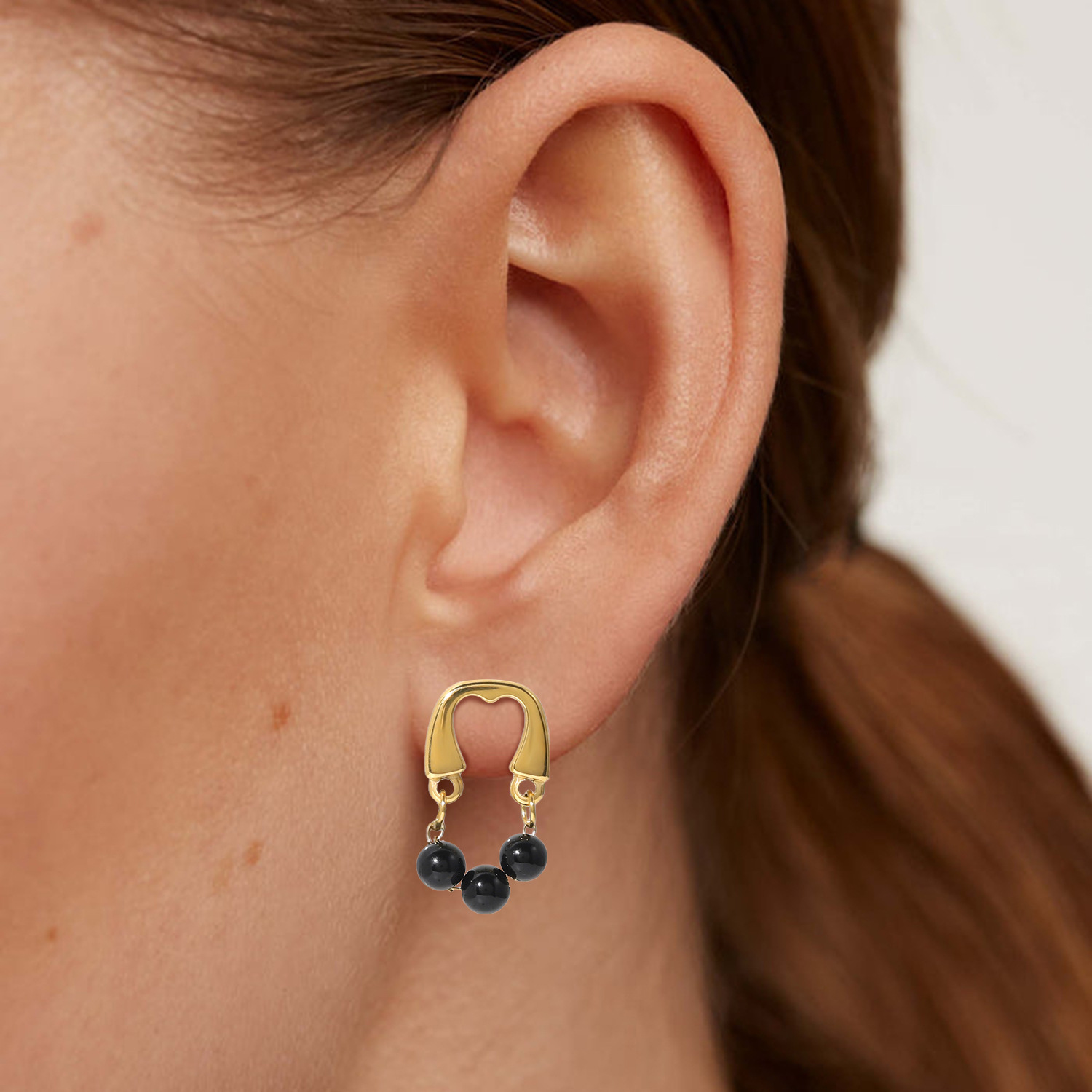 Black Semi-precious Stone U shape Stainless steel Earring