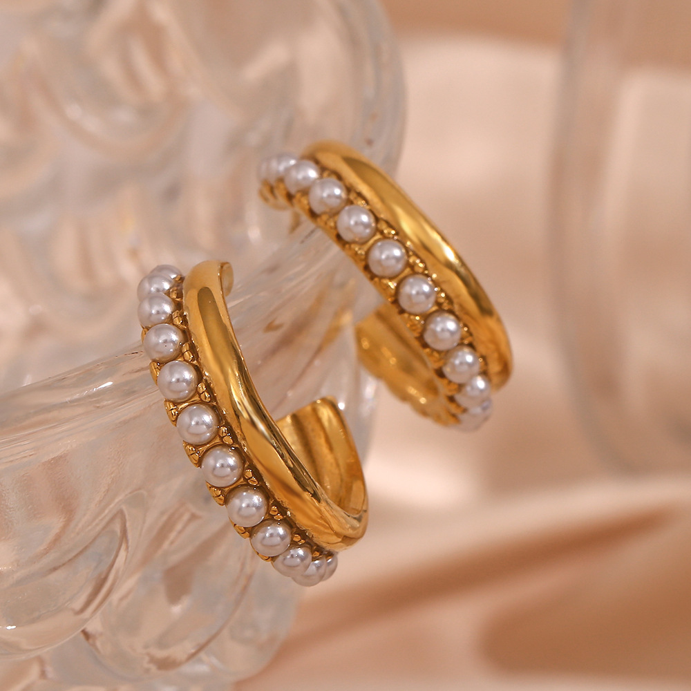 LICA JEWELRY Light luxury temperament pearl Earring accessories 18-karat gold plated stainless steel C shaped stone earrings