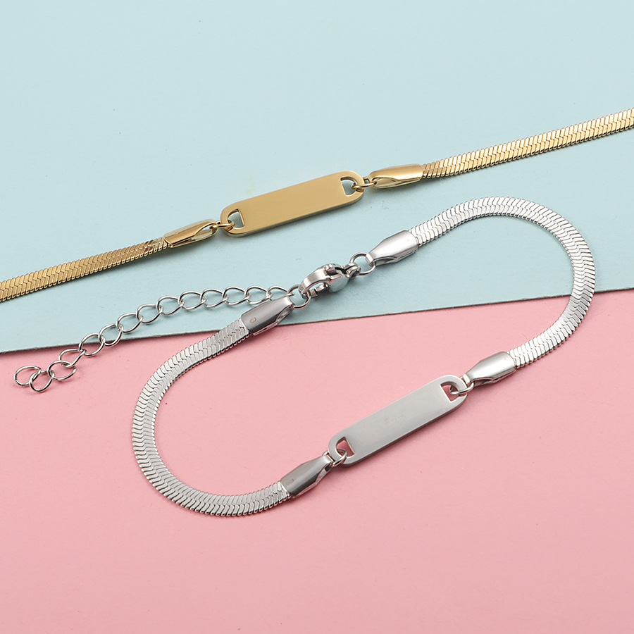 Stainless steel rounded long strip blade chain bracelet for women, handmade DIY with engraving function, flat snake-shaped bracelet accessory, wholesale Personalized bracelet available