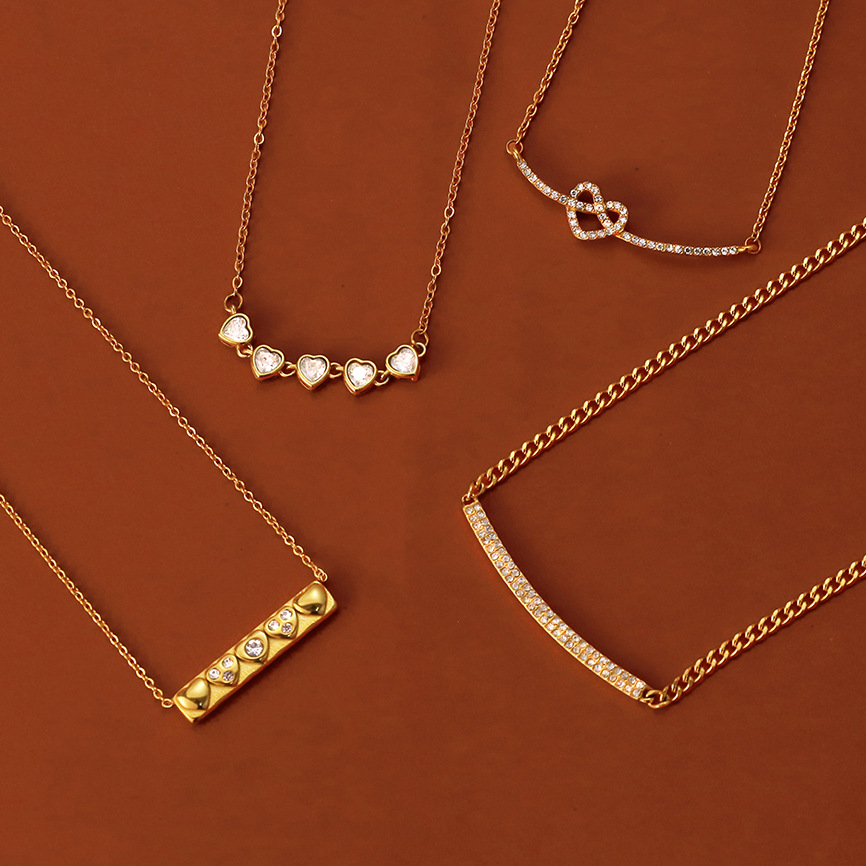 Best-selling stainless steel zirconia necklace jewelry with unique design. Small-sized necklaces made of stainless steel. Women's jewelry that won't fade.