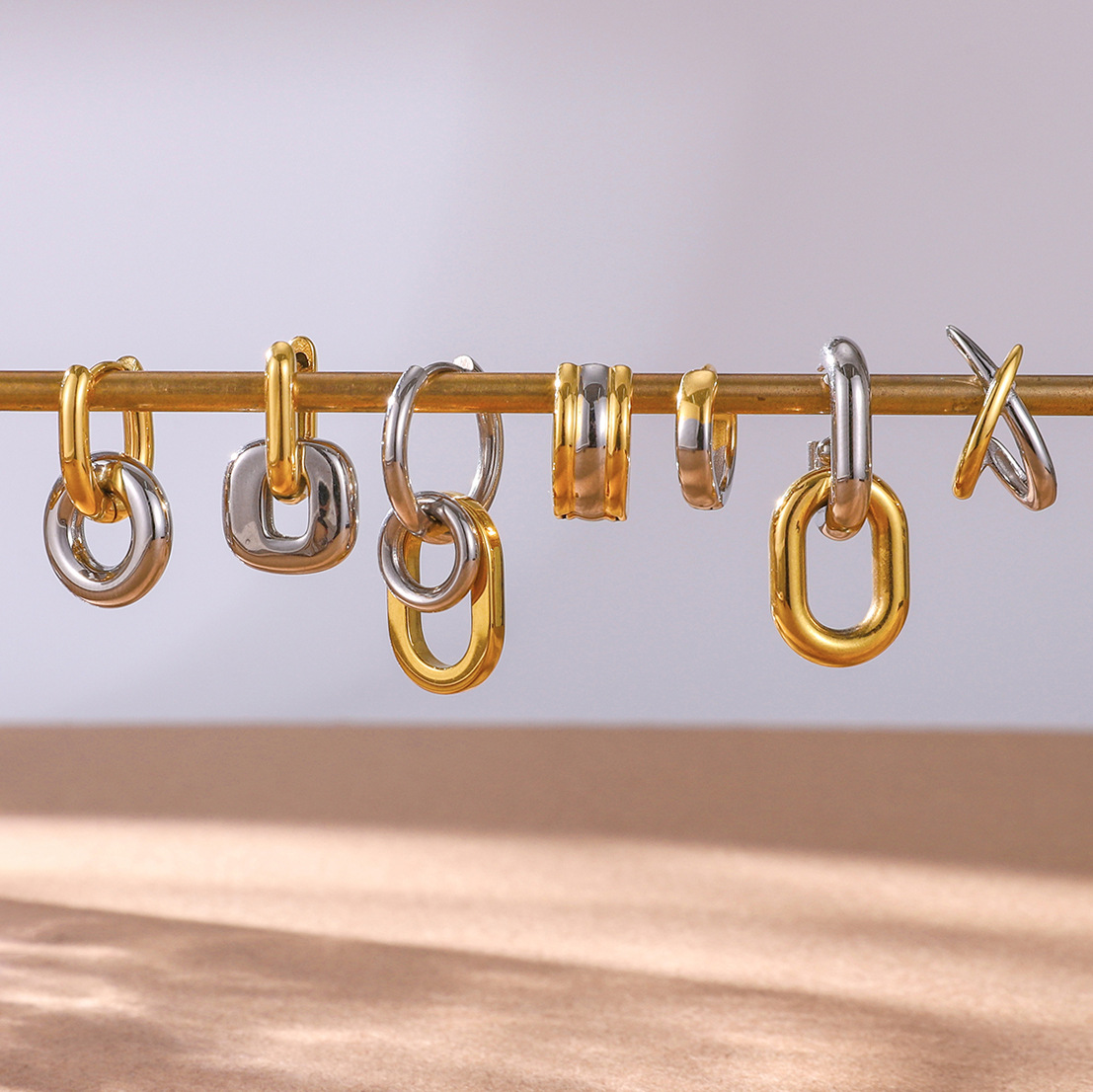 Stainless steel multi-color earrings, luxurious and high-end style, delicate ear hooks, beautiful jewelry for women, non-fading titanium steel accessories